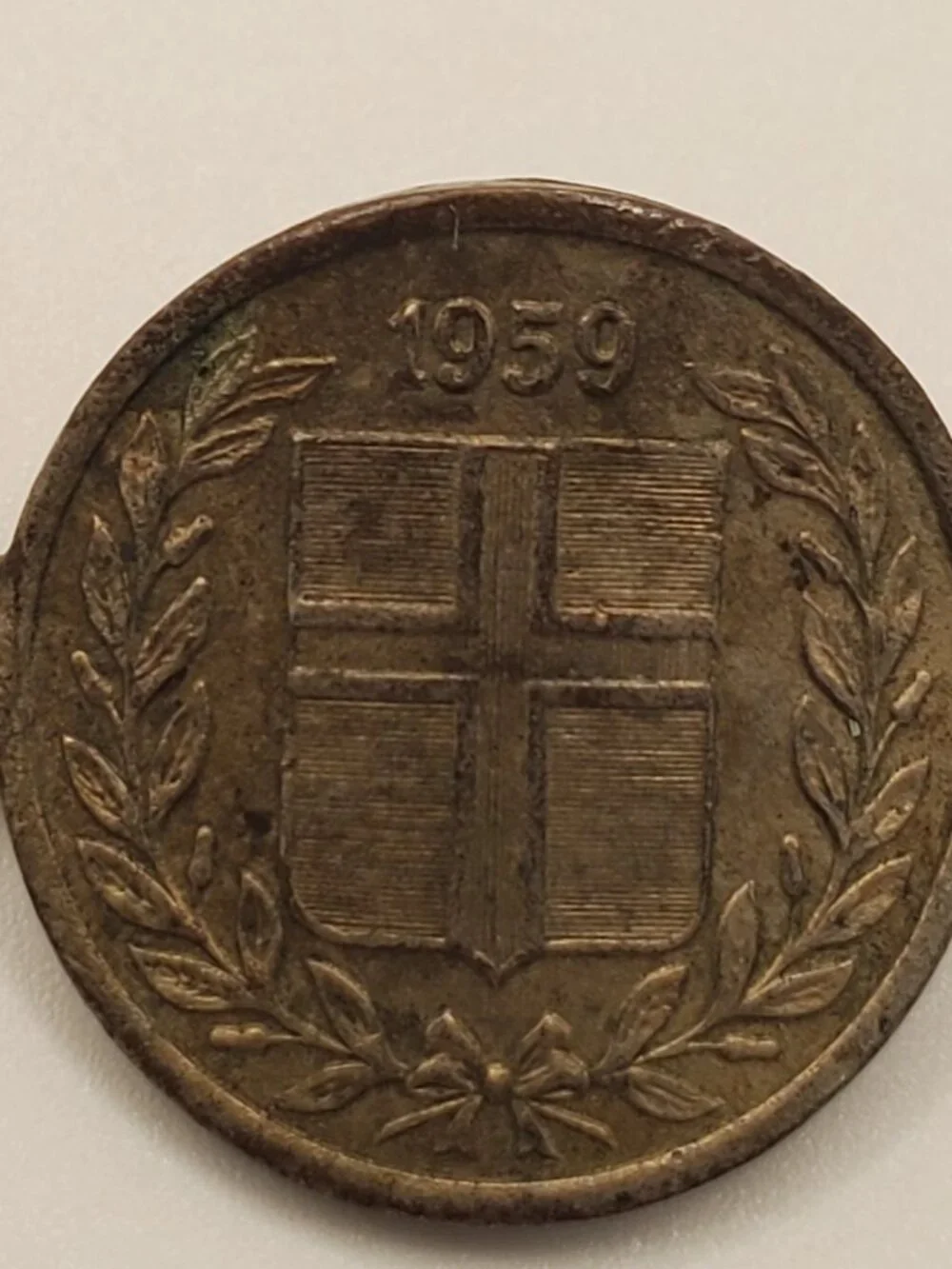 A Vintage IRELAND (KONUNGUR) Coin Bracelet, item # B-1195, . wt. 21 grams.